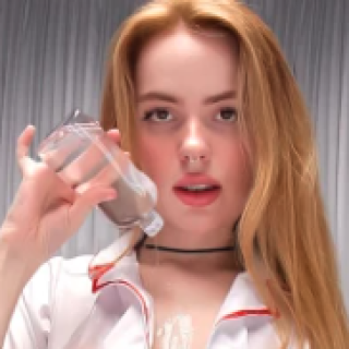 Luna VRQueens Pornstar